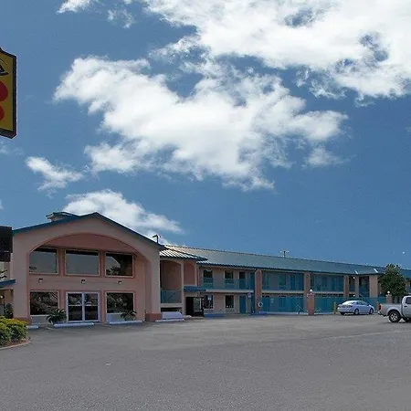 Super 8 Pensacola - N.A.S. / Corry Area Motel